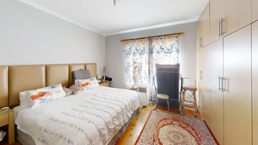 4 Bedroom Property for Sale in Kensington Western Cape